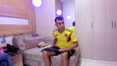 Soffia bless online show from 01-24-25, 11:04