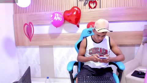 Soffia bless online show from 02-16-25, 12:43