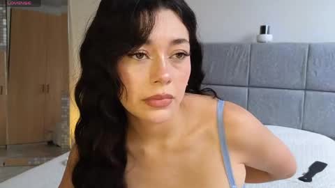 IG Soffimoon   I THANK YOU FOR LEAVING YOUR FOLLOW online show from 04-17-26, 08:12