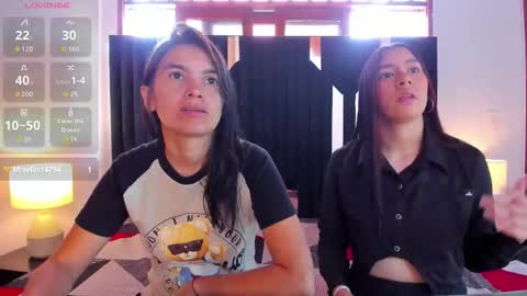 soffy and mia online show from 11-08-25, 01:00