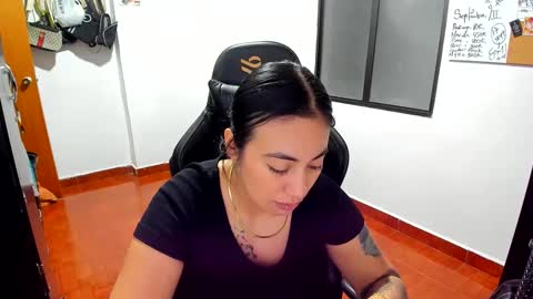 Evainked online show from 09-12-25, 03:39