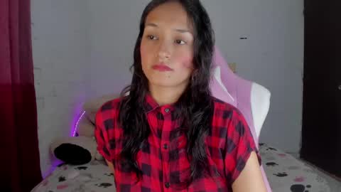 sofia online show from 03-11-25, 04:51