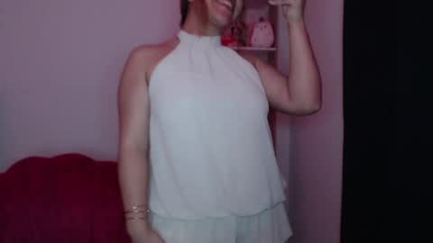 Snapshot of sofi4__ chatting on 05-07-26, 04:29 sofi online show from 05-07-26, 04:29