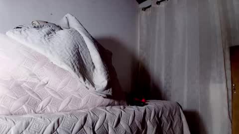 Sofia online show from 02-16-25, 03:04