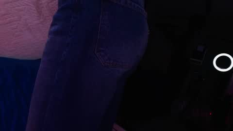 Sofia online show from 11-21-25, 11:53