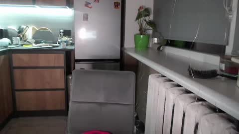 Sofi online show from 12-25-24, 08:39