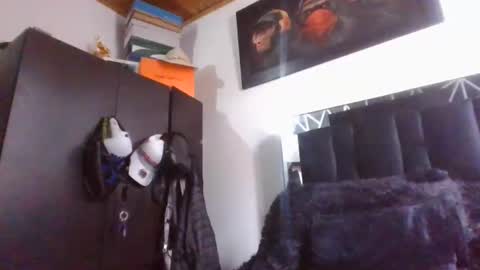 Sofi online show from 11-19-25, 07:14