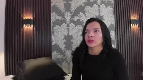 Snapshot of sofi_lassa_ chatting on 01-09-26, 05:26 SOFIA online show from 01-09-26, 05:26