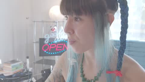 Snapshot of sofi_mora chatting on 12-23-24, 03:01 Sofi Mora online show from 12-23-24, 03:01