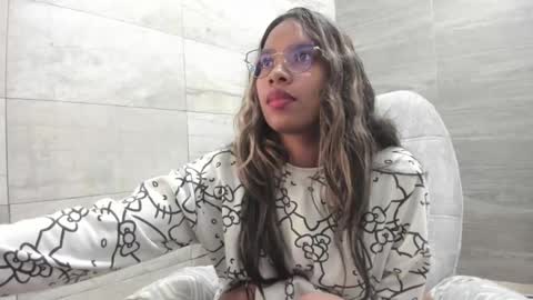 Snapshot of sofia86379 chatting on 03-10-25, 10:02 sofia86379 online show from 03-10-25, 10:02