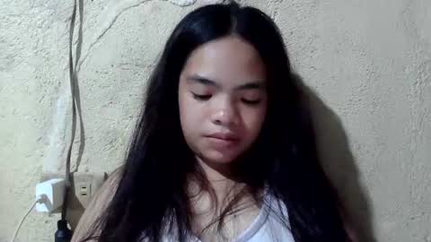 Snapshot of sofia_587145 chatting on 07-08-26, 03:05 sofia_587145 online show from 07-08-26, 03:05