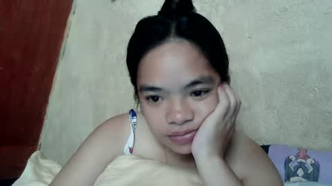 Snapshot of sofia_587145 chatting on 07-10-26, 02:38 sofia_587145 online show from 07-10-26, 02:38