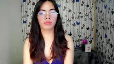 Snapshot of sofia_ava24 chatting on 12-19-24, 07:40 Chady online show from 12-19-24, 07:40