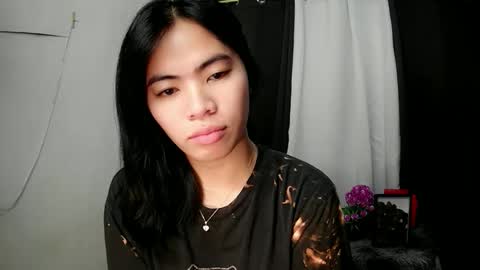 Snapshot of sofia_ava24 chatting on 12-15-25, 07:45 Chady online show from 12-15-25, 07:45