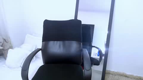 Snapshot of sofia_erotic chatting on 01-27-25, 08:17 sofia Ill be back on Tuesday June 4. online show from 01-27-25, 08:17