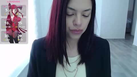 sofia Ill be back on Tuesday June 4.  online show from 12-18-25, 01:50