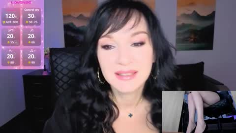 Sofia online show from 10-17-25, 07:00