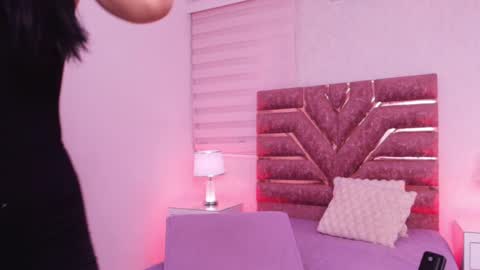 sofia gomes online show from 05-30-26, 11:51
