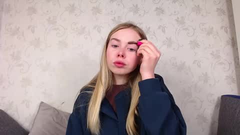 Snapshot of sofia_here chatting on 05-13-26, 12:08 Sofia here online show from 05-13-26, 12:08