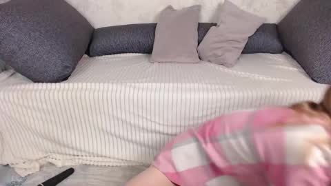Snapshot of sofia_here chatting on 05-20-26, 12:06 Sofia here online show from 05-20-26, 12:06