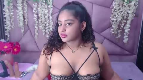 Snapshot of sofia_hernandeez_ chatting on 07-29-26, 08:29 Sofi online show from 07-29-26, 08:29