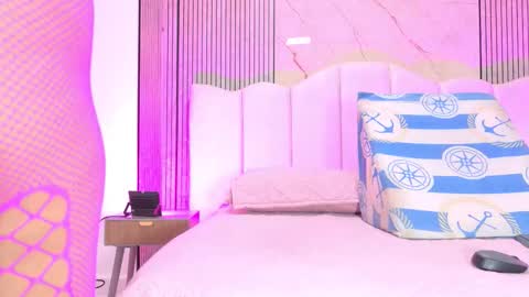 Sofia online show from 02-01-26, 03:05