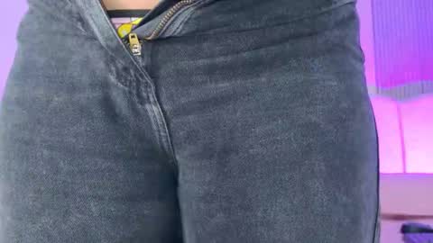 Sofia online show from 02-25-26, 03:05