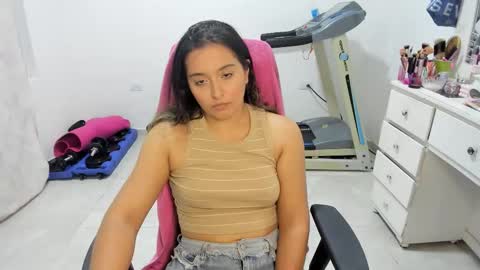Snapshot of sofia_new chatting on 10-10-25, 11:26 sofia_new online show from 10-10-25, 11:26