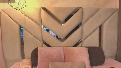   online show from 05-06-26, 07:08