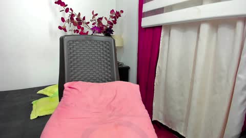 Snapshot of sofia_sorceress chatting on 12-11-24, 03:35 sofia_sorceress online show from 12-11-24, 03:35