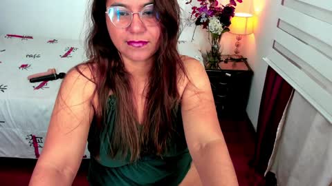 Snapshot of sofia_sorceress chatting on 12-29-24, 03:33 sofia_sorceress online show from 12-29-24, 03:33
