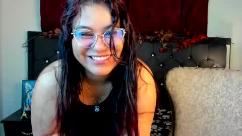 Snapshot of sofia_sorceress chatting on 09-22-25, 11:45 sofia_sorceress online show from 09-22-25, 11:45