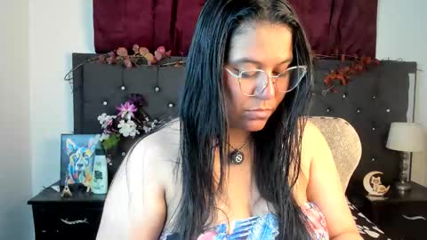 sofia_sorceress online show from 10-25-25, 12:18