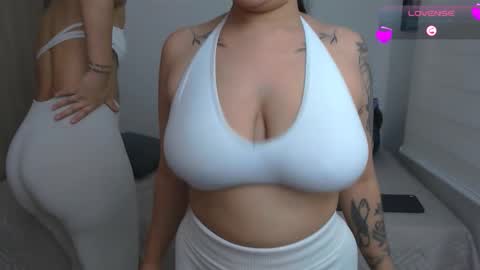 Snapshot of sofia_stonee1 chatting on 02-18-26, 05:42 kanella valery online show from 02-18-26, 05:42