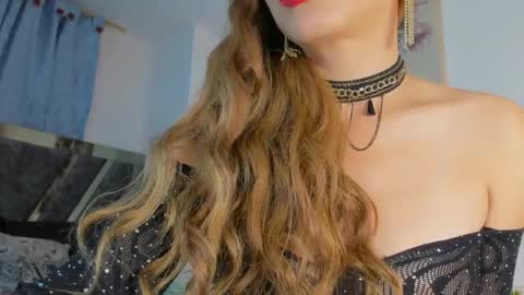 laura online show from 03-02-25, 03:24