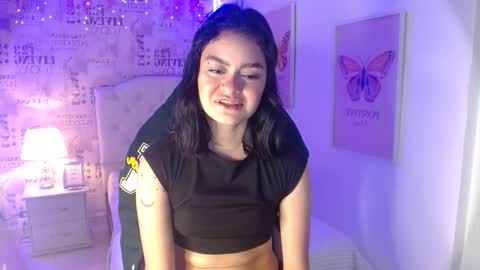 Sofia Tanaka online show from 09-22-25, 12:29