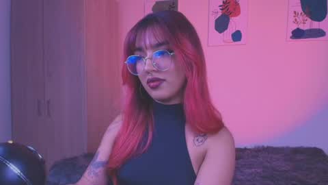 Snapshot of sofiaafoxx chatting on 05-01-26, 04:28 Sofia online show from 05-01-26, 04:28