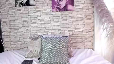 Snapshot of sofiaalarson chatting on 07-10-26, 03:36 sofiaalarson online show from 07-10-26, 03:36