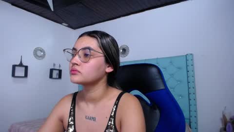 Sofia online show from 04-11-26, 10:19