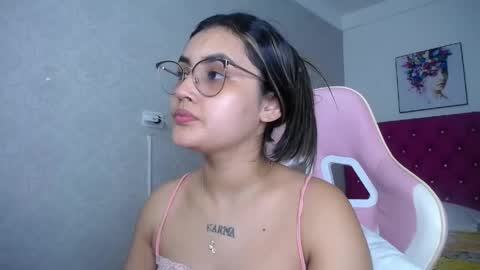 Sofia online show from 05-17-26, 11:01