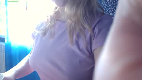    Sofia      welcome to my room      online show from 03-05-25, 12:44