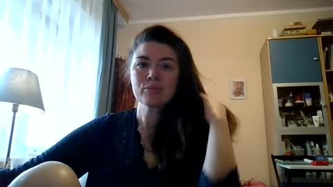 Snapshot of sofiabells chatting on 07-13-26, 08:39 SofiaBells online show from 07-13-26, 08:39