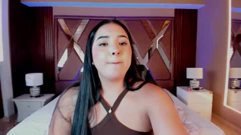 Sofia caramel online show from 10-11-25, 07:12