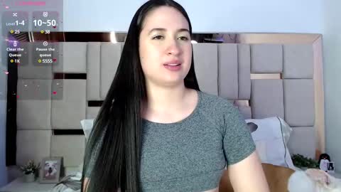 Snapshot of sofiaduque_26 chatting on 02-13-25, 12:02 sofiaduque_26 online show from 02-13-25, 12:02
