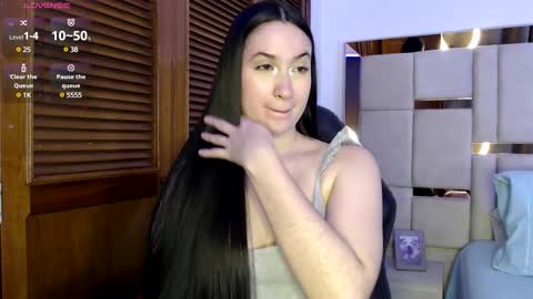 Snapshot of sofiaduque_26 chatting on 03-01-25, 09:15 sofiaduque_26 online show from 03-01-25, 09:15