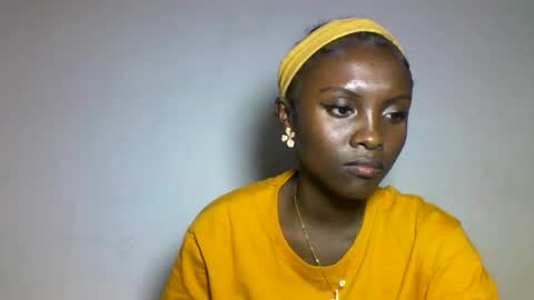 sofia online show from 02-17-26, 03:08