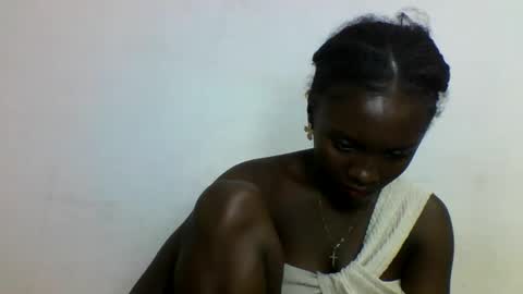 sofia online show from 03-02-26, 01:41