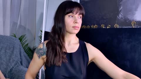 Sofia online show from 04-04-26, 04:15