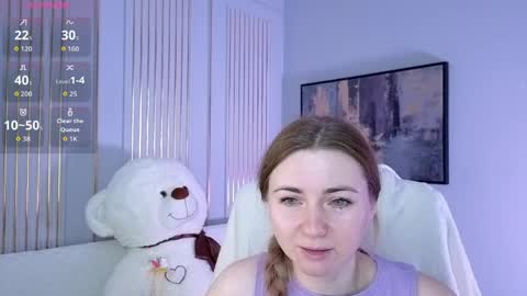 Sofia online show from 04-06-26, 01:03