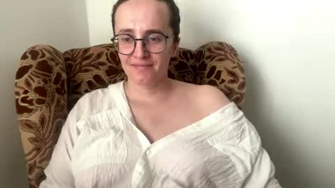 Snapshot of sofianicegirl chatting on 06-22-26, 02:03 Sofia online show from 06-22-26, 02:03